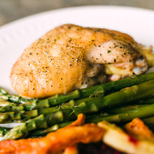 Load image into Gallery viewer, Chicken Thighs
