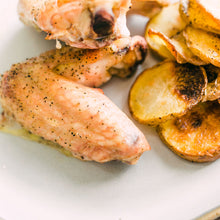Load image into Gallery viewer, Chicken Wings
